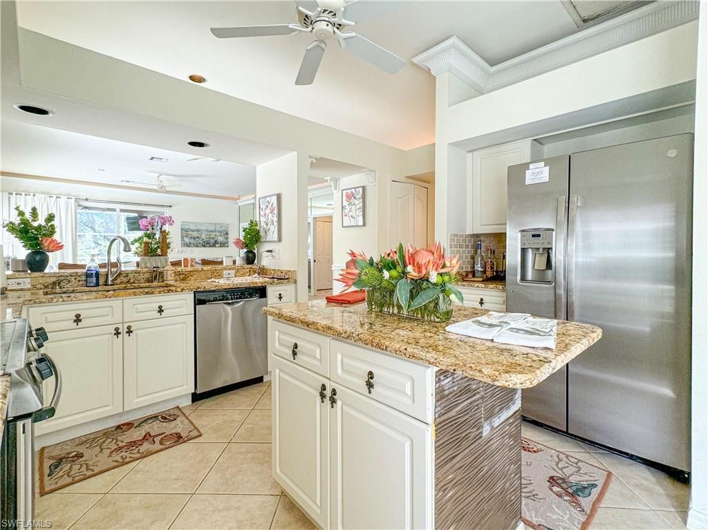 152 Napa Ridge Way, Naples, FL 34119 Photo