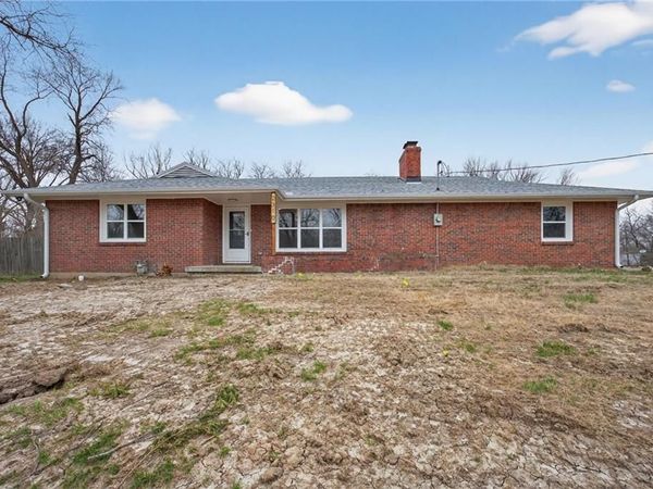 2310 N 63 Street, Kansas City, KS 66104