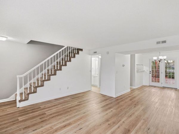 1814 Dr Martin Luther King Jr B, Murfreesboro, TN 37130