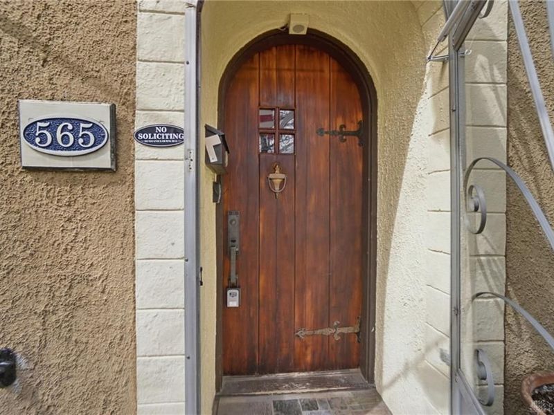 565 Shroyer Road, Dayton, OH 45419 Photo 2