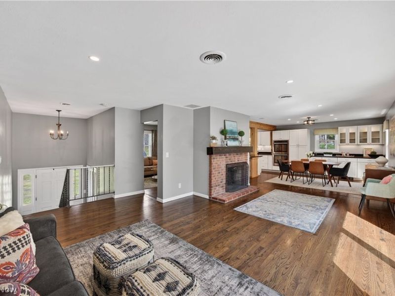 13971 Fox Hollow Drive, Novelty, OH 44072 Photo 3