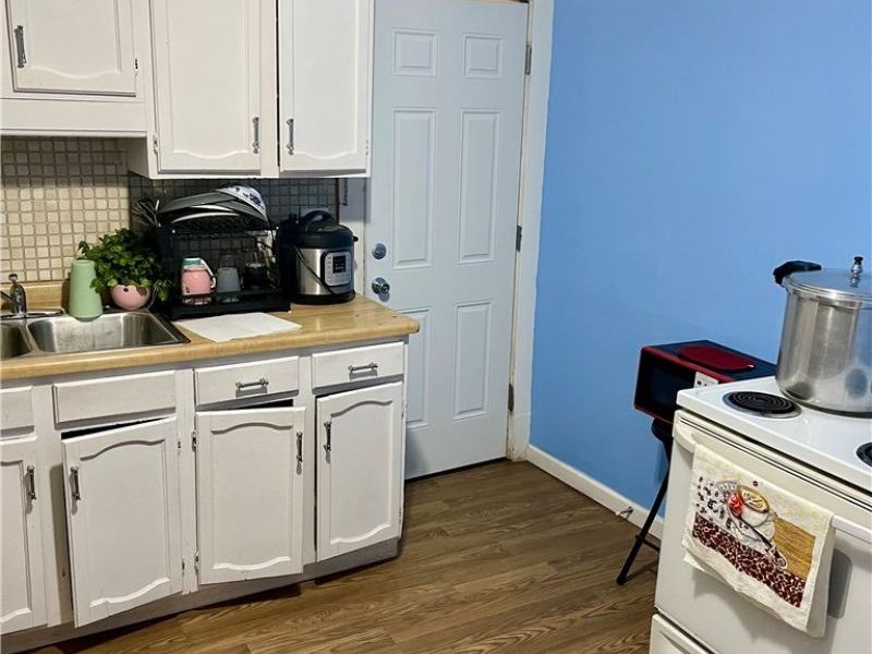 3284 West Boulevard, Cleveland, OH 44111 Photo 18