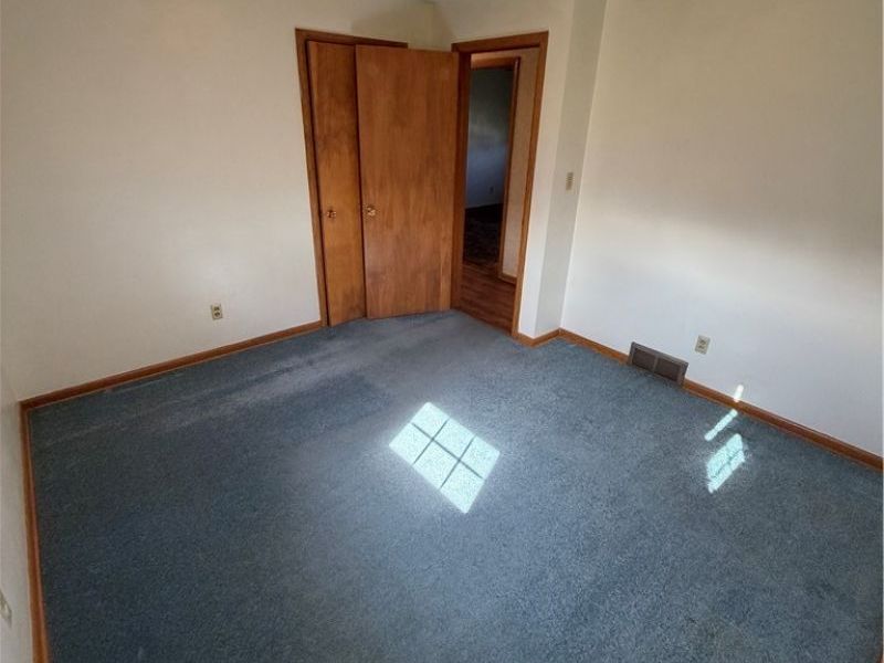 8615 Chesterton Drive, Poland, OH 44514 Photo 15