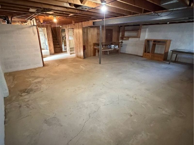 8615 Chesterton Drive, Poland, OH 44514 Photo 19