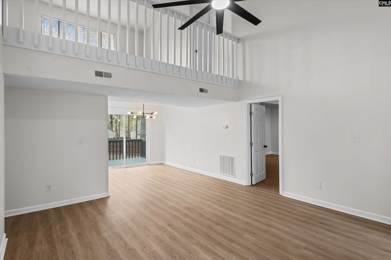 1 Pioneers Point Court  Photo 7