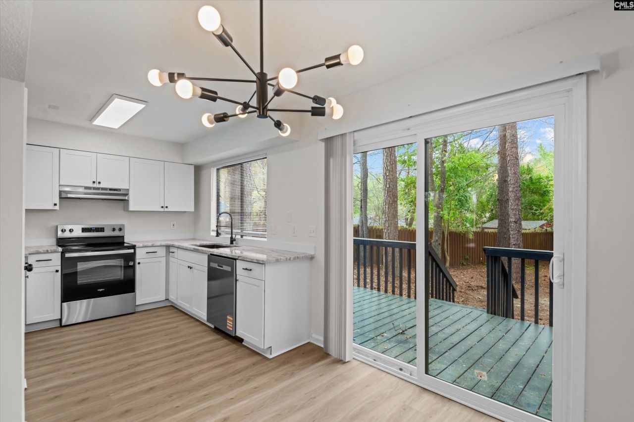 1 Pioneers Point Court  Photo 8