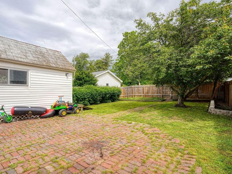 12 W South Street , Jackson, OH 45640 Photo 11