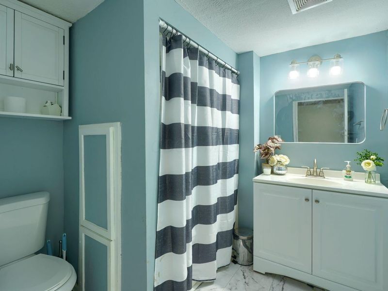 12 W South Street , Jackson, OH 45640 Photo 49