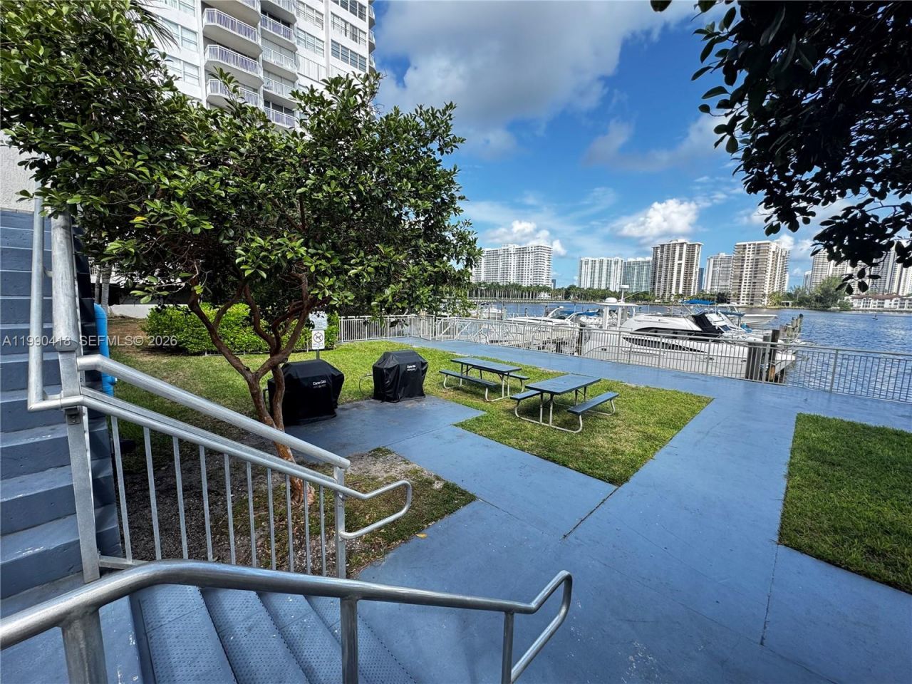 18061 Biscayne Blvd , Unit 1203, Aventura, FL 33160 Photo