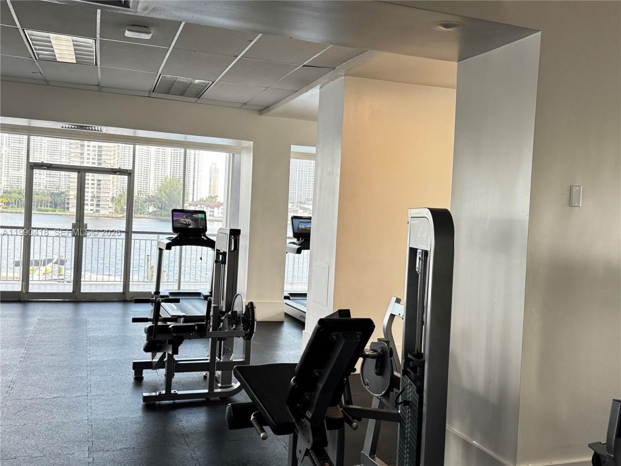 18061 Biscayne Blvd , Unit 1203, Aventura, FL 33160 Photo