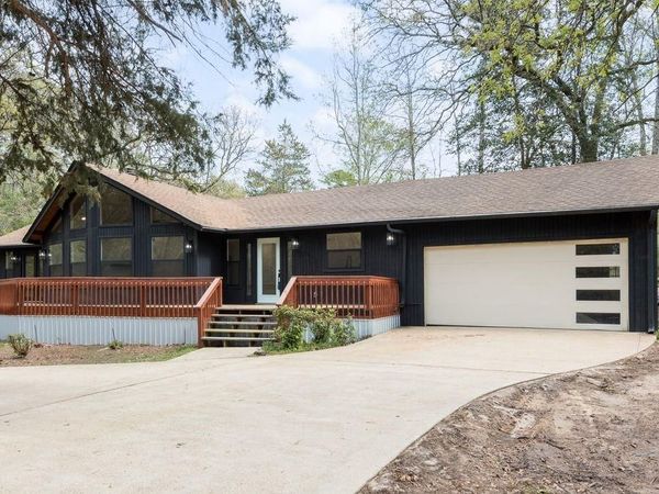 284 Pleasant Hill Lane, Holly Lake Ranch, TX 75765