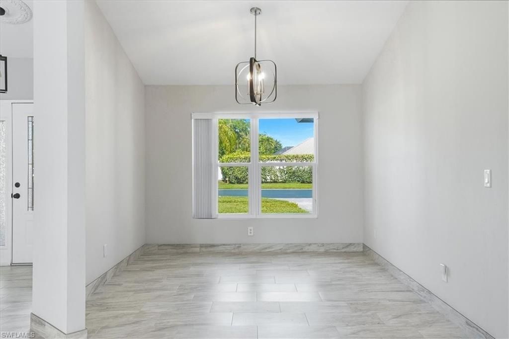 10225 Boca Cir, Naples, FL 34109 Photo