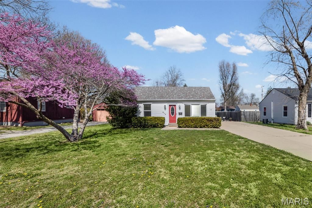 314 Joy Drive, O Fallon, IL 62269 Main Photo