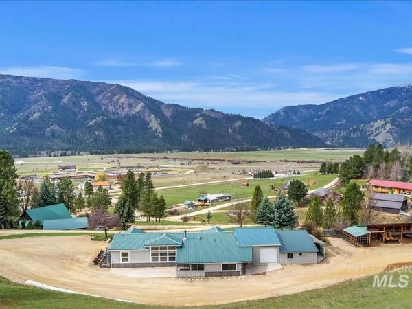 15 Granite Basin, Garden Valley, ID 83622