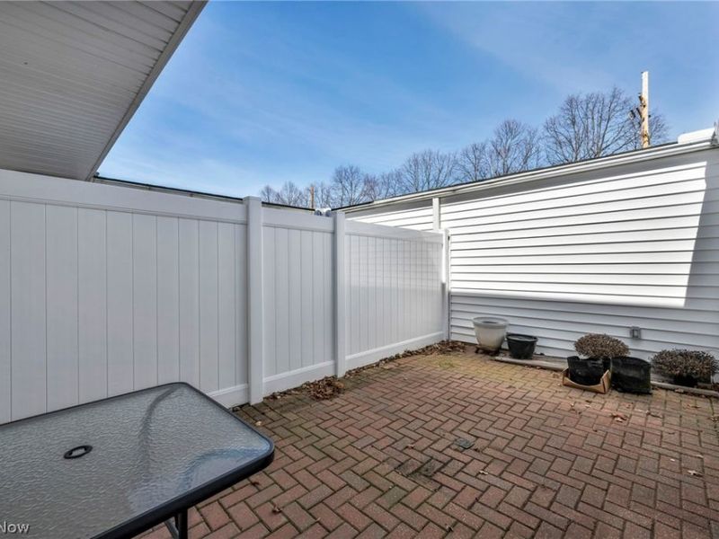 15 Meadowlawn Drive, Unit 9, Mentor, OH 44060 Photo 41