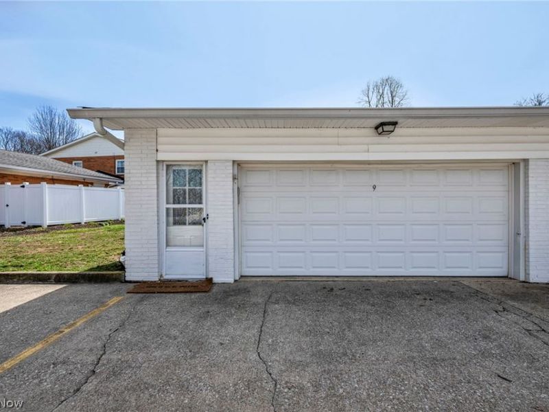 15 Meadowlawn Drive, Unit 9, Mentor, OH 44060 Photo 43