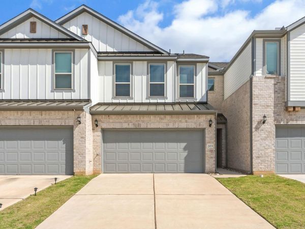 2725 Woodall DR, Unit 203, Cedar Park, TX 78613
