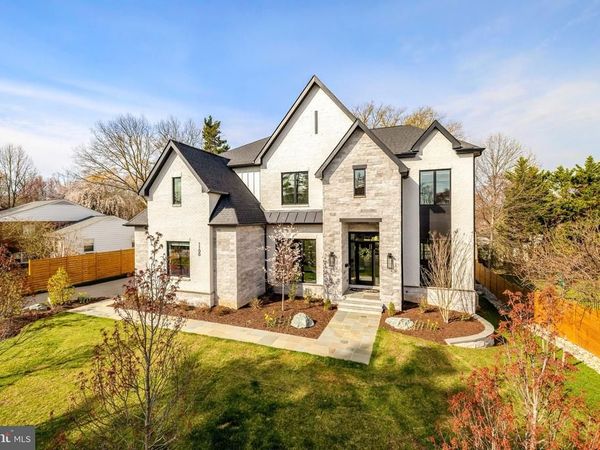 1100 BALLS HILL ROAD, MCLEAN, VA 22101