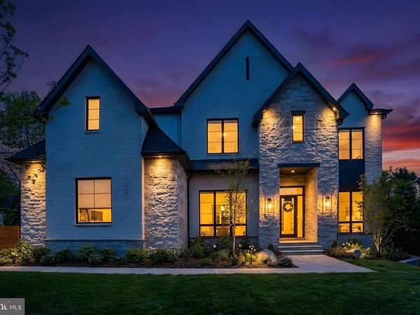1100 BALLS HILL ROAD, MCLEAN, VA 22101