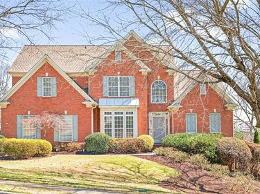 5395 Harbury Lane , Suwanee, GA 30024