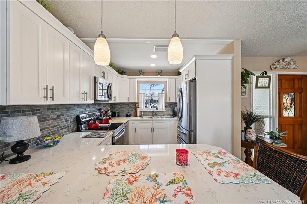 1572 NE 22nd Street, Jensen Beach, FL 34957 Photo