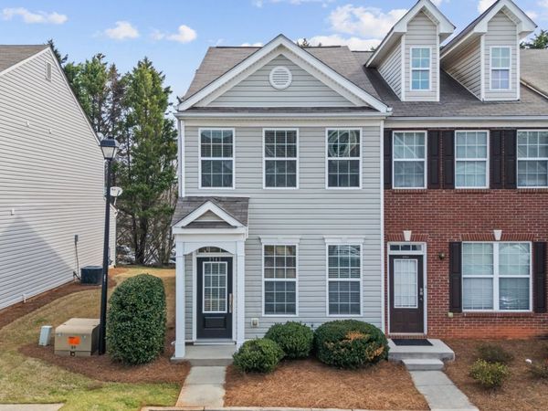 2743 Heathrow Drive, Lawrenceville, GA 30043