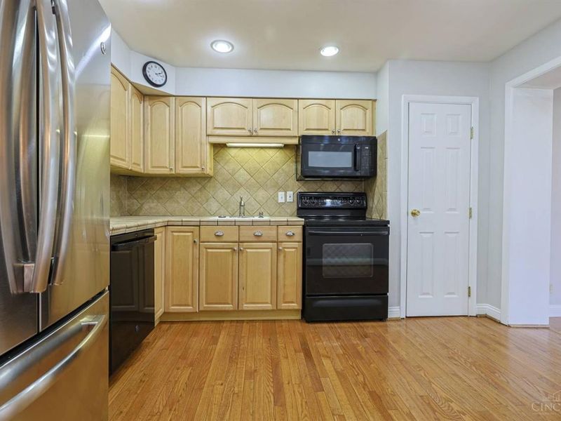 881 Sabino Court, Cincinnati, OH 45321 Photo 19