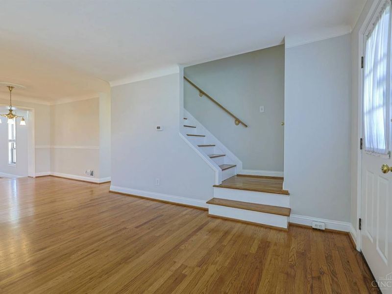 881 Sabino Court, Cincinnati, OH 45321 Photo 8