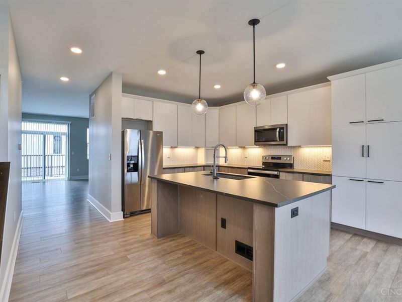 3500 Madison Park Avenue, Unit B, Cincinnati, OH 45209 Photo 13