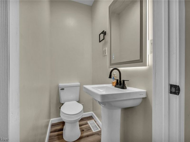 14244 Atwater Avenue NE, Alliance, OH 44601 Photo 17