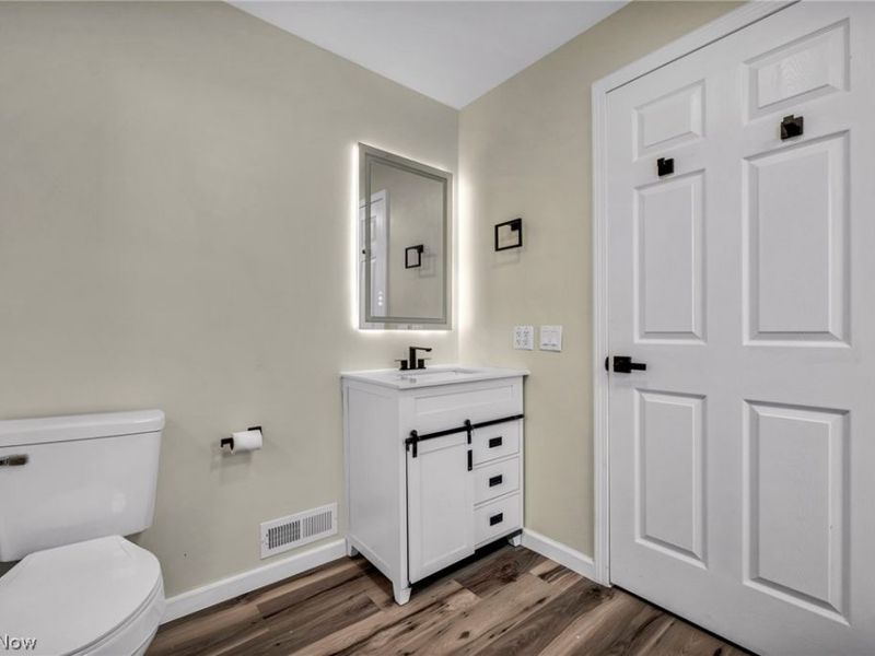 14244 Atwater Avenue NE, Alliance, OH 44601 Photo 28