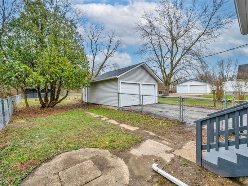 14244 Atwater Avenue NE, Alliance, OH 44601 Photo 39