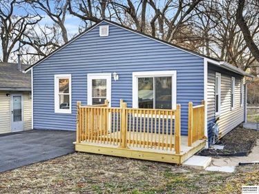 3317 N 39th Street, Omaha, NE 68111