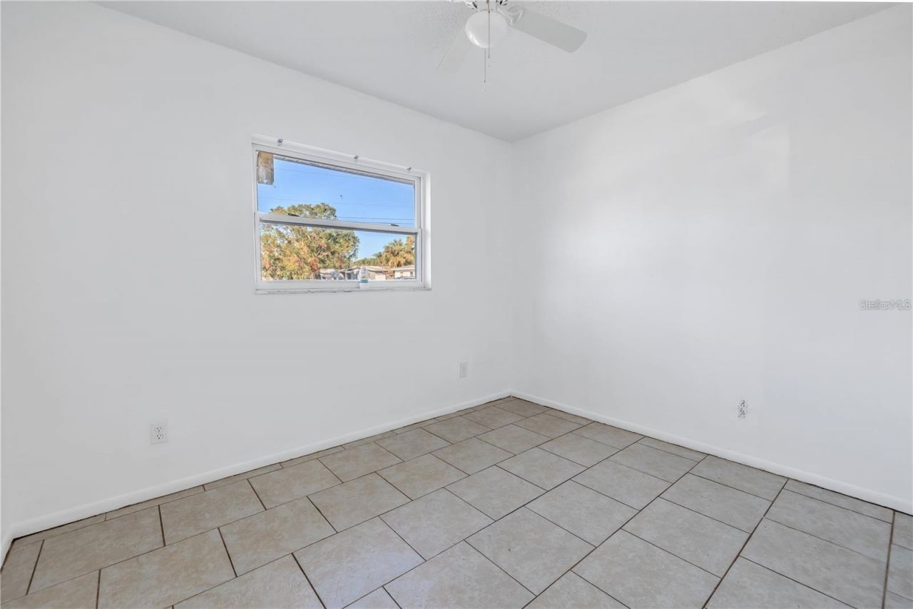 185 Fulton Street Ne, Largo, FL 33771 Photo