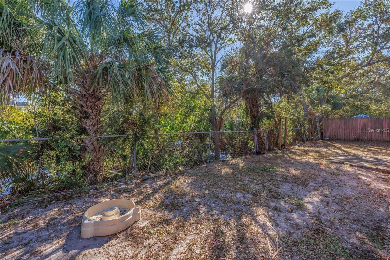 185 Fulton Street Ne, Largo, FL 33771 Photo