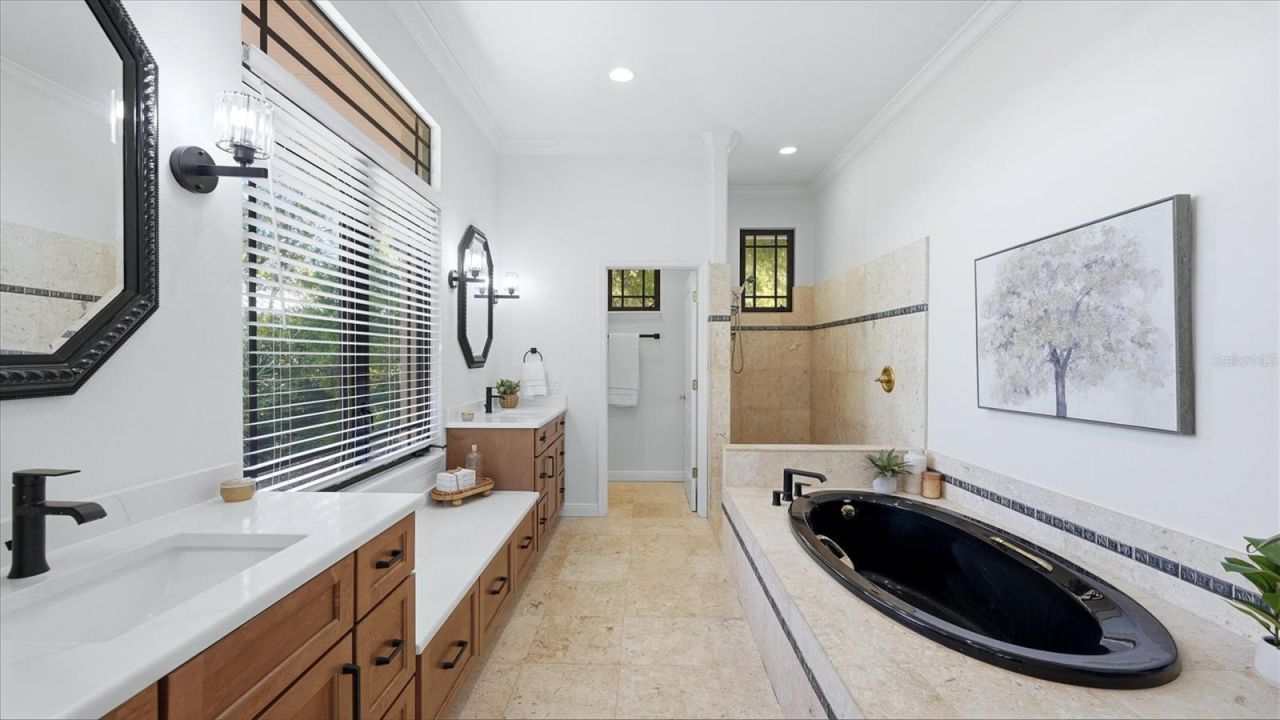 5935 River Forest Circle, Bradenton, FL 34203 Photo