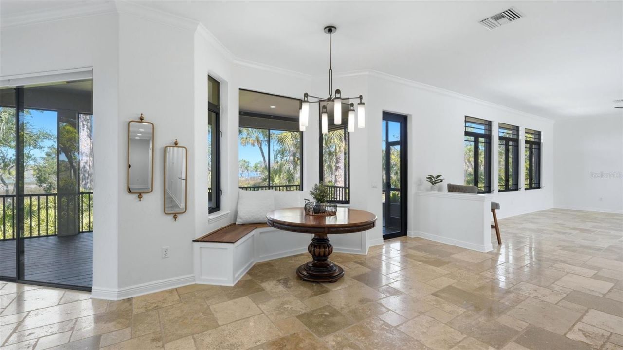 5935 River Forest Circle, Bradenton, FL 34203 Photo