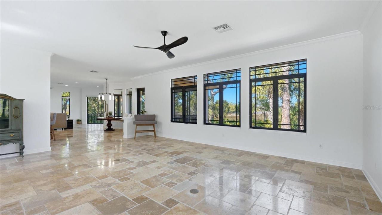 5935 River Forest Circle, Bradenton, FL 34203 Photo