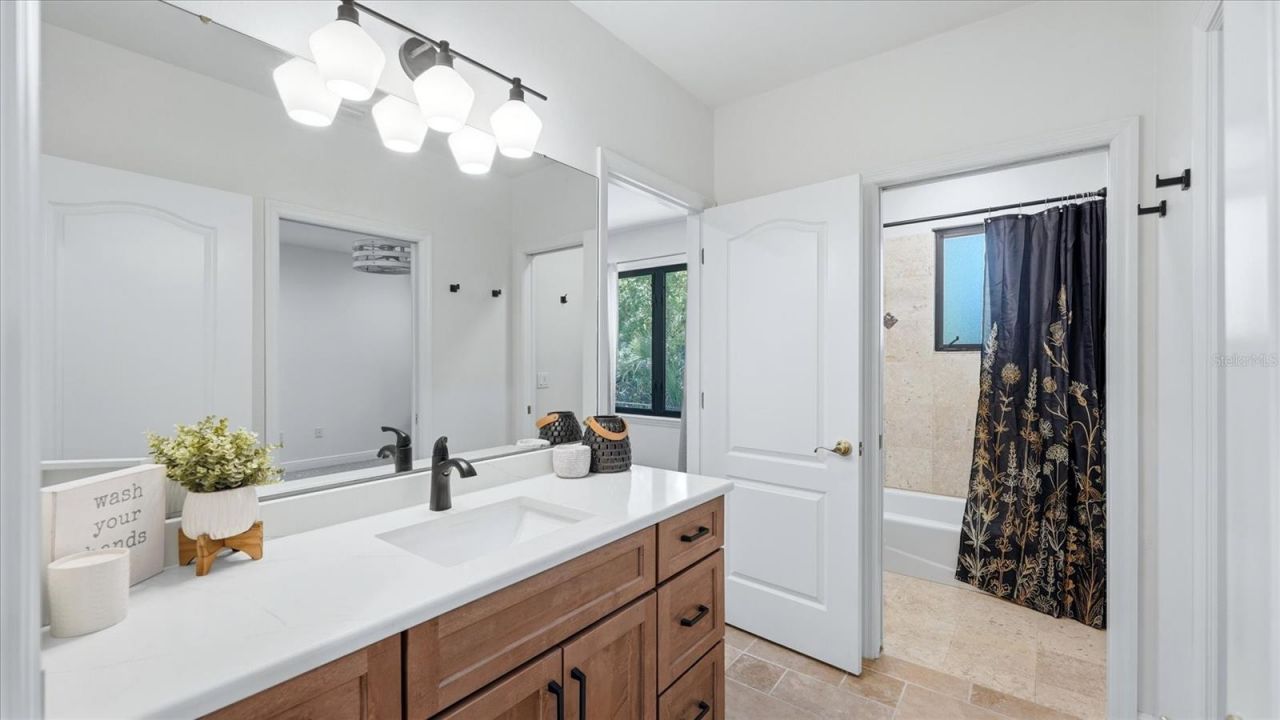 5935 River Forest Circle, Bradenton, FL 34203 Photo