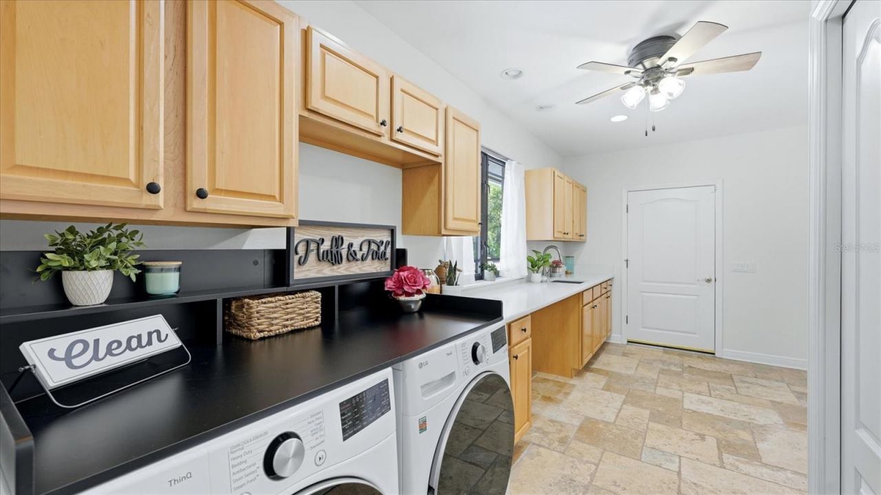 5935 River Forest Circle, Bradenton, FL 34203 Photo