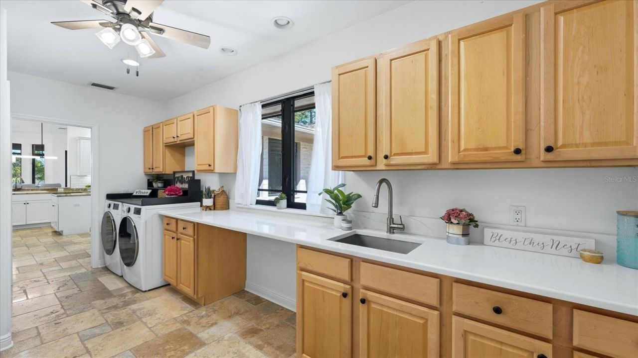 5935 River Forest Circle, Bradenton, FL 34203 Photo