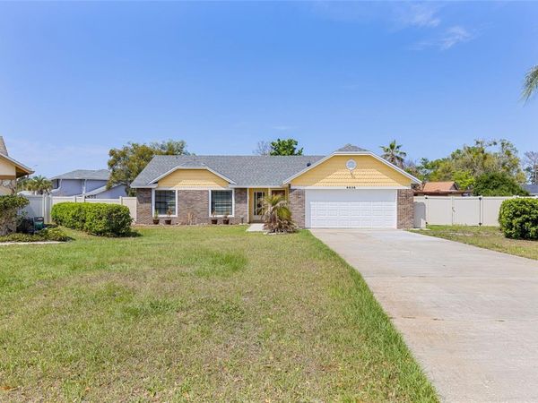 9858 BALMORAL CIRCLE , ORLANDO, FL 32817