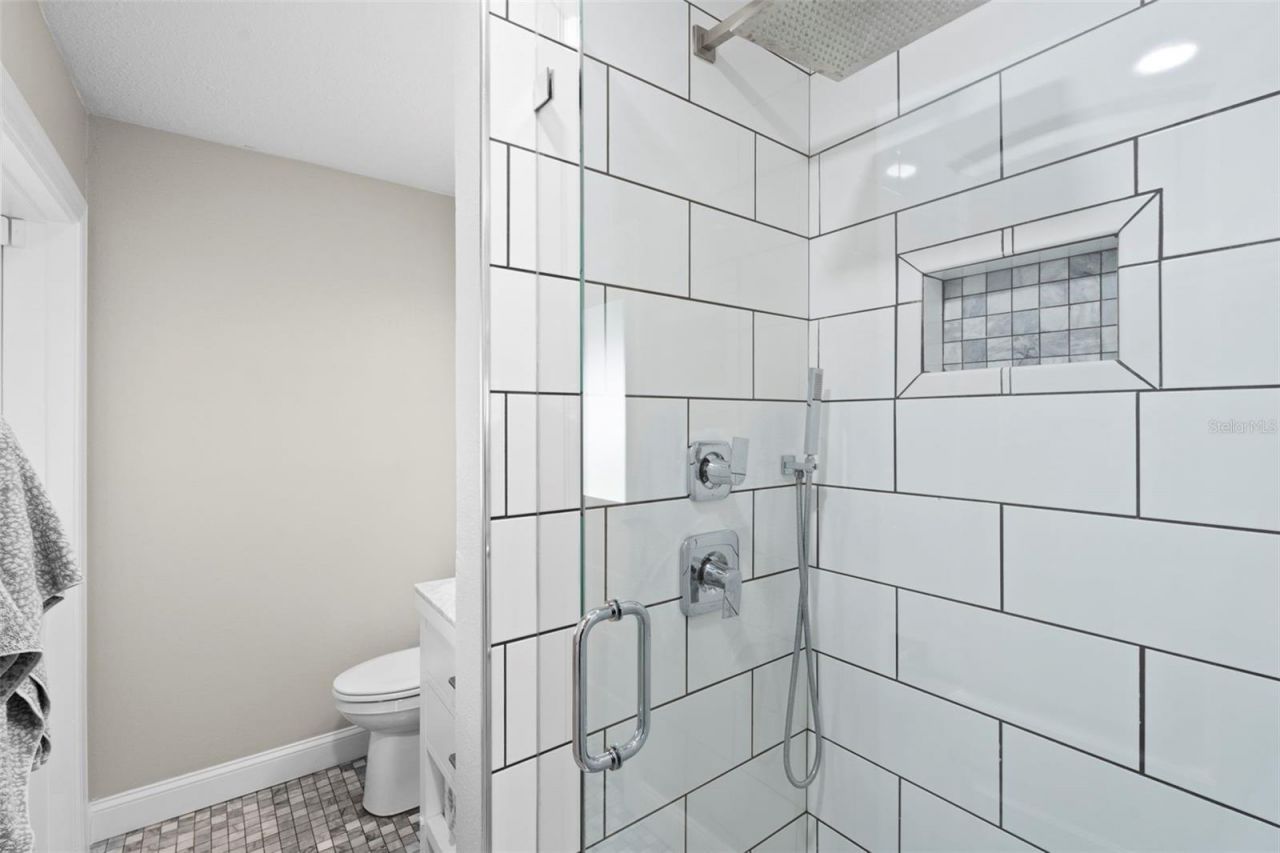 10525 Homestead Drive, Tampa, FL 33618 Photo