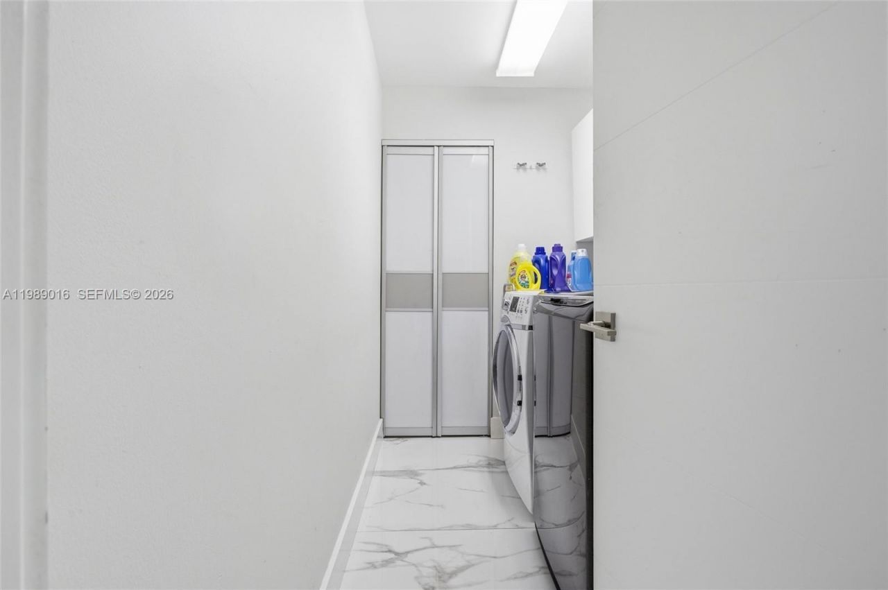 1010 SW 149th Ln , Sunrise, FL 33326 Photo