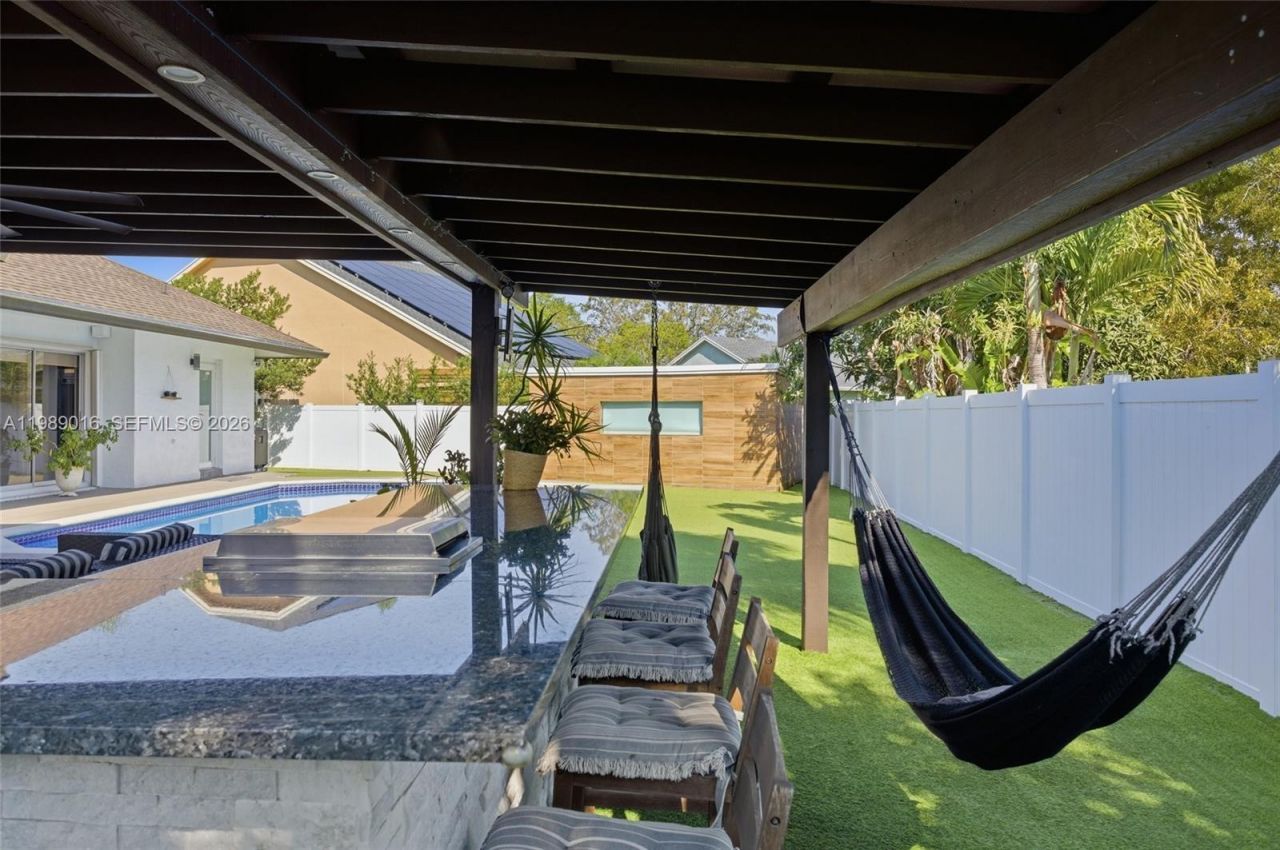 1010 SW 149th Ln , Sunrise, FL 33326 Photo