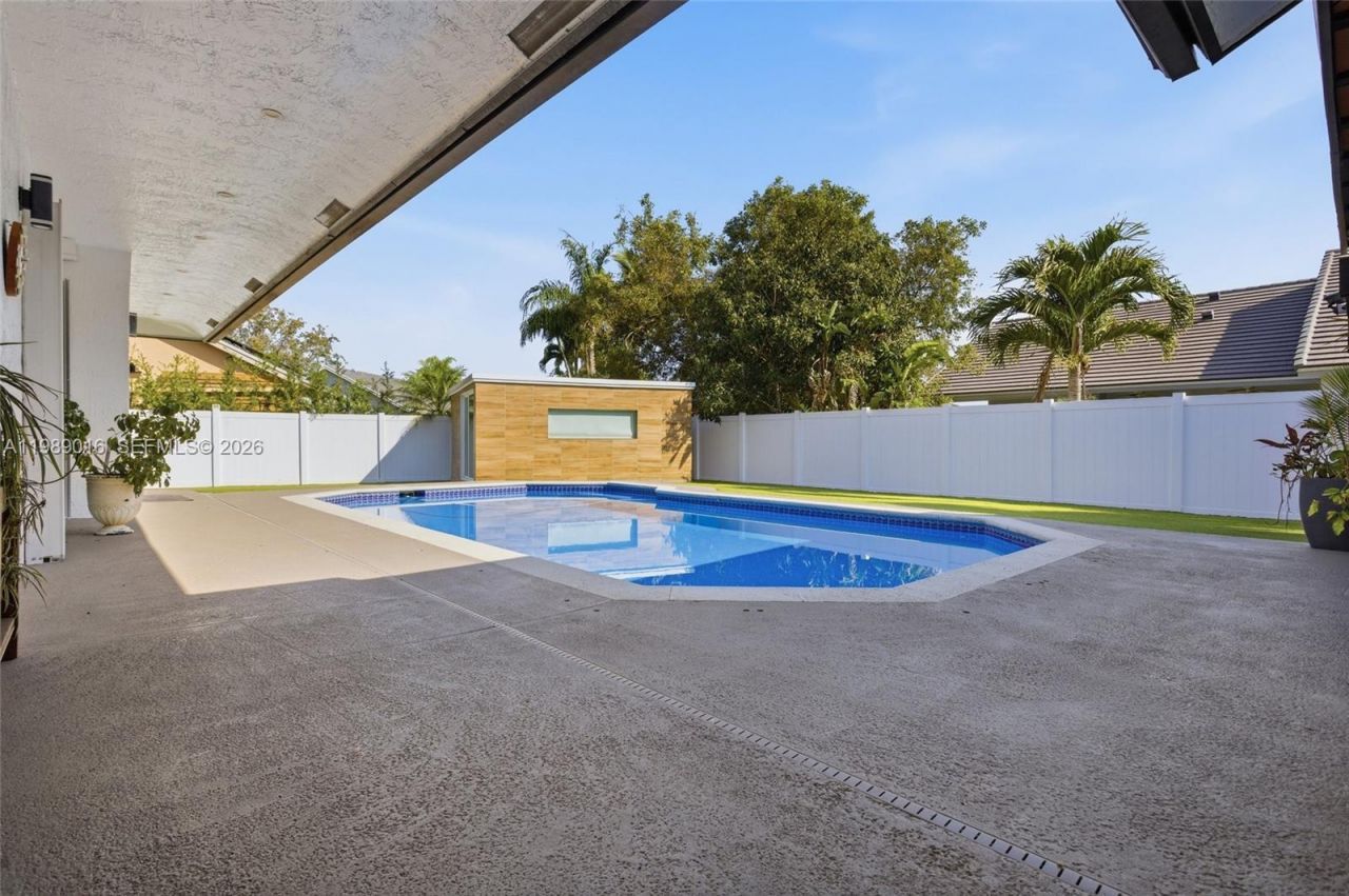 1010 SW 149th Ln , Sunrise, FL 33326 Photo