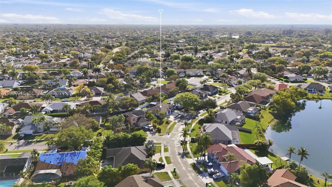 1010 SW 149th Ln , Sunrise, FL 33326 Photo