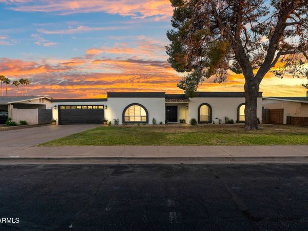 853 E Fairfield Street, Mesa, AZ 85203