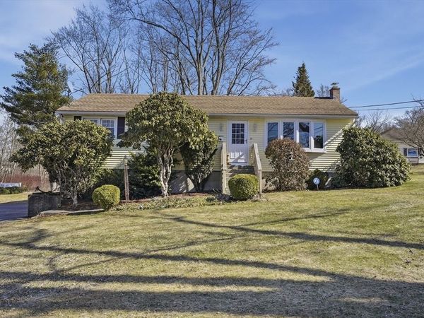 35 Hampton Street, Auburn, MA 01501