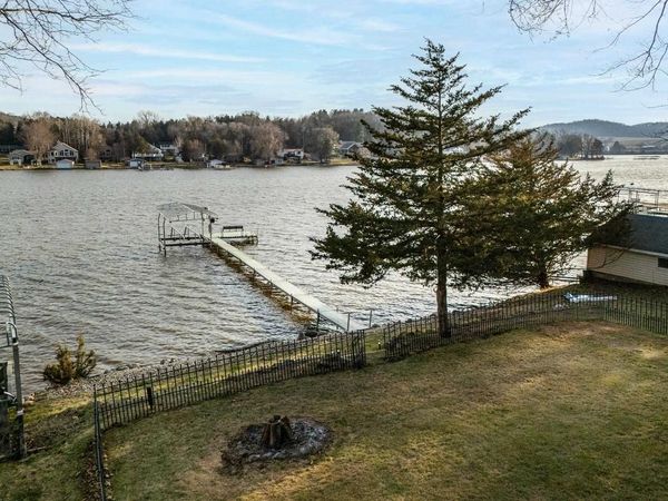 W11323 County Road V, Lodi, WI 53555